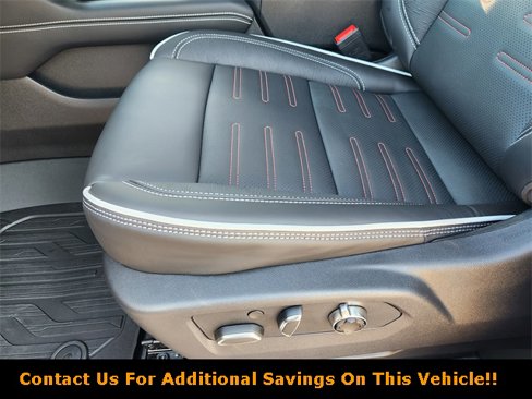New 2026 GMC Yukon AT4 Ultimate w/ LPO, Floor Liner Package image 19