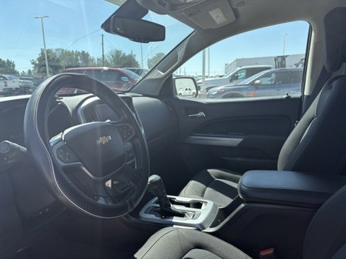 Used 2019 Chevrolet Colorado LT w/ LT Convenience Package image 10