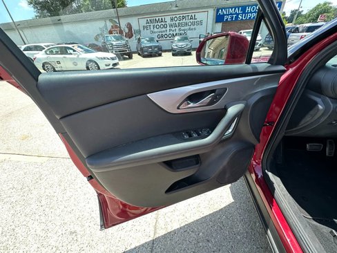 Used 2020 Chevrolet Blazer LT w/ LPO, Sport Package image 17