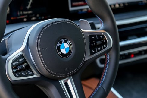 New 2026 BMW X6 M60i image 12