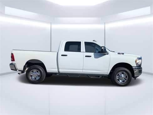 Used 2024 RAM 2500 Tradesman w/ Chrome Appearance Group image 2