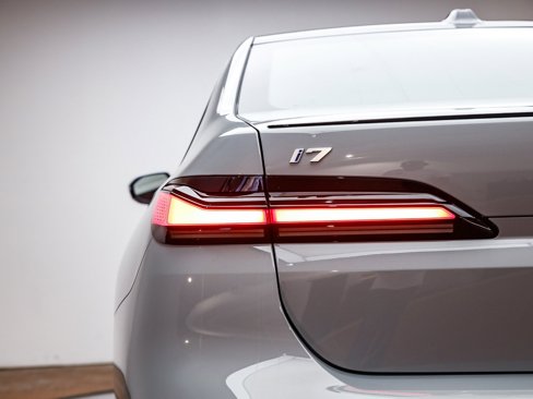 New 2026 BMW i7 eDrive50 image 10