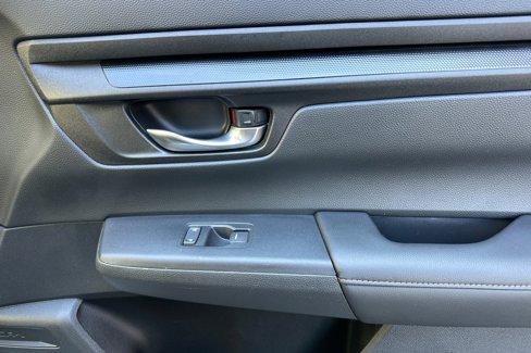 Used 2025 Honda CR-V Sport image 19