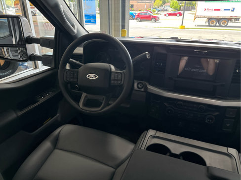 New 2025 Ford F250 XL w/ XL Off-Road Package image 10