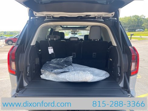 New 2025 Ford Expedition Active image 26