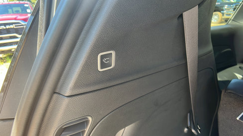 New 2026 Chrysler Voyager LX image 13