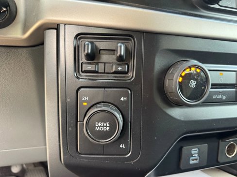 Used 2021 Ford F150 XLT w/ Trailer Tow Package image 19