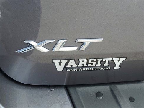 Certified 2023 Ford Explorer XLT image 7