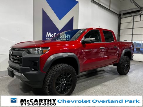 Used 2023 Chevrolet Colorado Trail Boss image 11