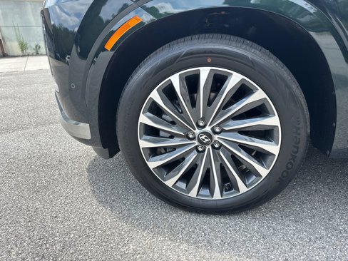 Used 2025 Hyundai Palisade Calligraphy image 11