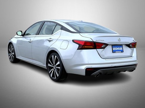 Used 2022 Nissan Altima 2.5 SR image 7