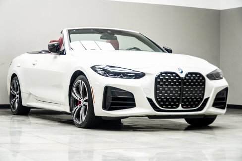 Used 2024 BMW 440i xDrive Convertible w/ Premium Package image 4