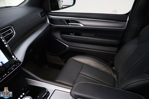 Used 2025 Jeep Wagoneer 4WD w/ Convenience Group I image 26