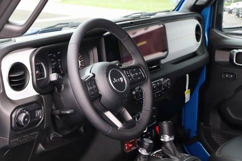 New 2025 Jeep Wrangler Willys image 15
