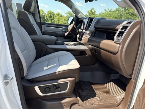 New 2026 RAM 1500 Laramie image 40