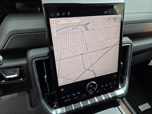 New 2025 GMC Yukon Denali w/ Sun & Power Step Package image 13