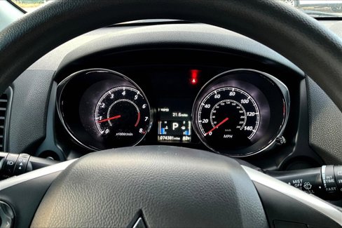 Used 2019 Mitsubishi Outlander Sport LE image 17
