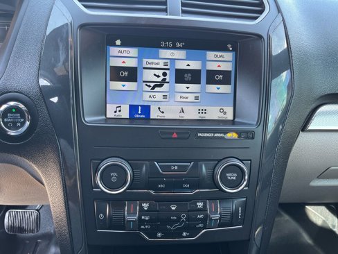 Used 2019 Ford Explorer XLT w/ Equipment Group 201A image 18