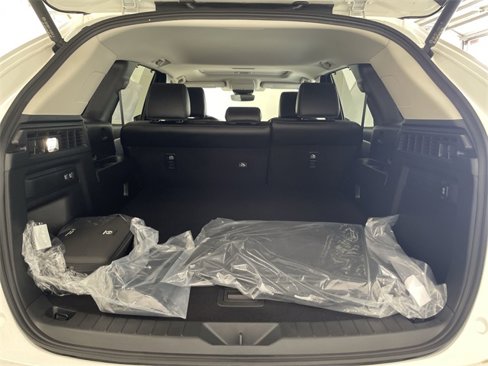 New 2025 MAZDA CX-70 3.3 Turbo w/ Preferred Package image 15
