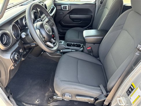 Used 2023 Jeep Wrangler Unlimited image 27