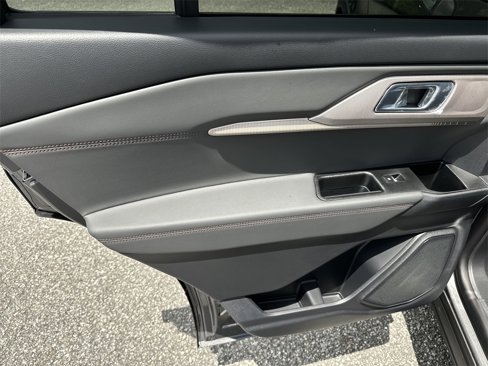 New 2025 Ford Explorer Active w/ Active Comfort Package image 23