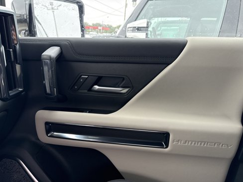 New 2026 GMC Hummer EV 4x4 Crew Cab image 18