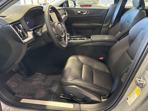 Used 2024 Volvo S60 T8 Core image 39