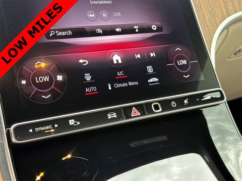 Used 2024 Mercedes-Benz GLC 300 image 25