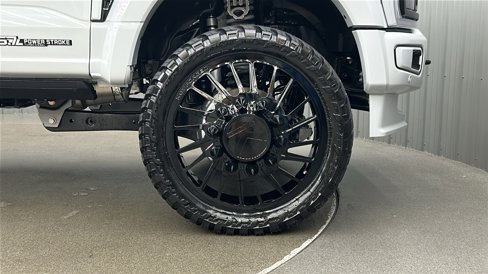 Used 2025 Ford F450 Platinum w/ Platinum Plus Package image 10