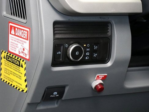 New 2025 Ford F550 4x4 Supercab Super Duty image 24