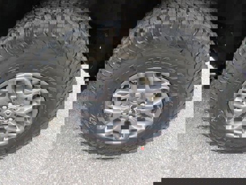 New 2025 Ford Bronco Badlands image 12