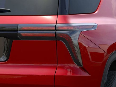 New 2026 Chevrolet Traverse LT image 11