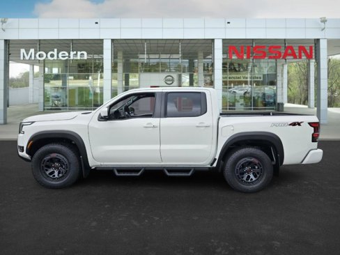 New 2025 Nissan Frontier PRO-4X image 6