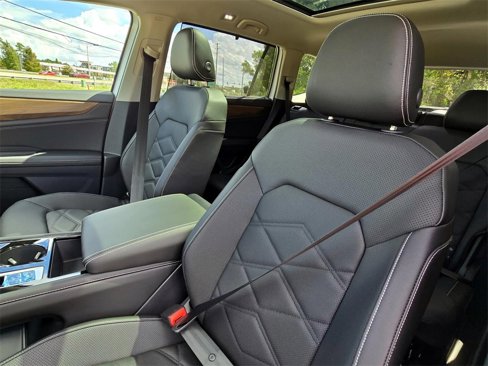 New 2026 Volkswagen Atlas SE image 19
