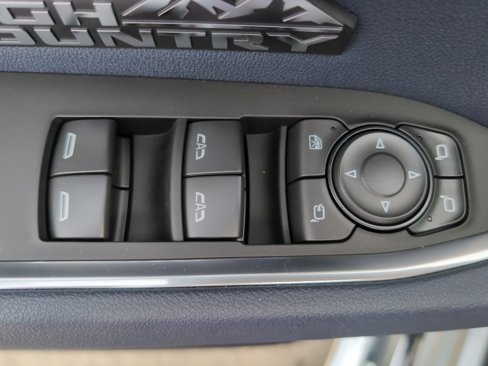 New 2026 Chevrolet Silverado 1500 High Country w/ Technology Package image 30