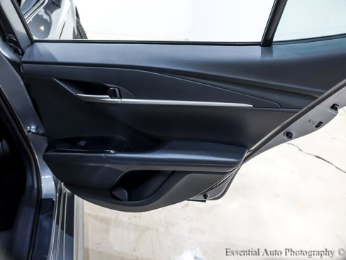 Used 2025 Toyota Camry SE image 27