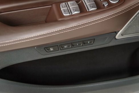 Used 2021 BMW 740i xDrive w/ M Sport Package image 52