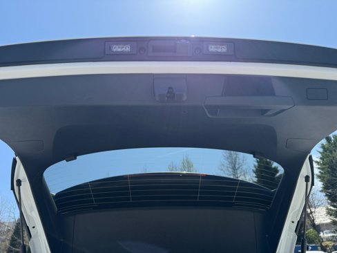 New 2025 Volkswagen ID.4 Limited image 13