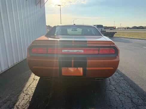 Used 2011 Dodge Challenger image 7