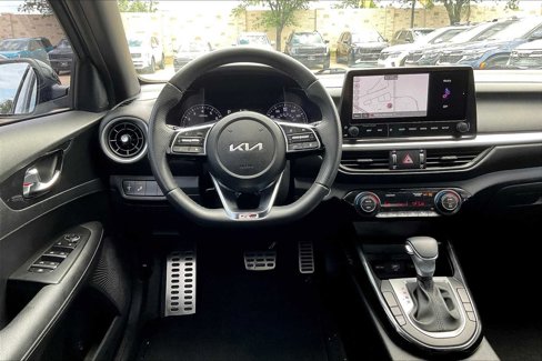 Used 2022 Kia Forte GT-Line w/ GT-Line Premium Package image 14