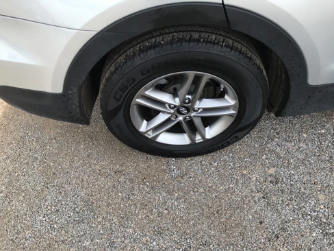 Used 2018 Hyundai Santa Fe Sport image 28