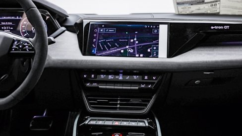 New 2025 Audi S e-tron GT Prestige image 22