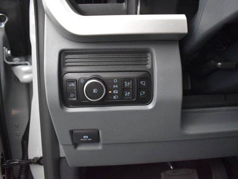New 2025 Ford F350 XLT image 12