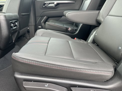 New 2026 Chevrolet Suburban RST w/ Advanced Technology Package image 21
