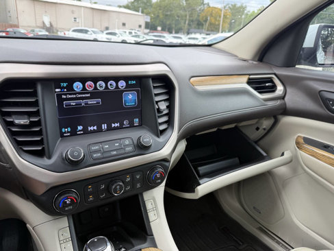 Used 2017 GMC Acadia Denali w/ Technology Package image 18