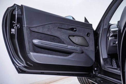 New 2025 Aston Martin V8 Vantage Coupe image 39
