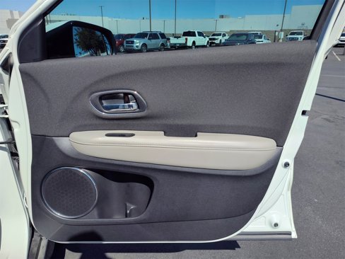 Used 2022 Honda HR-V EX image 12
