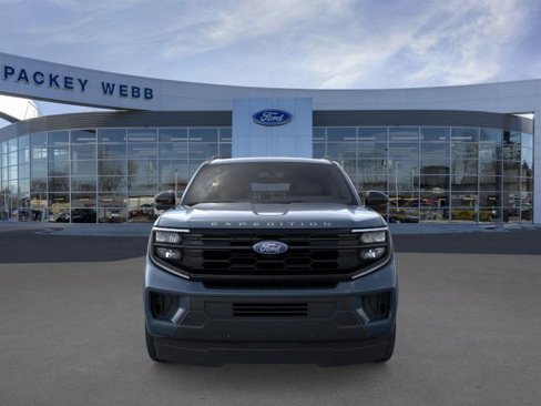 New 2025 Ford Expedition Active image 7