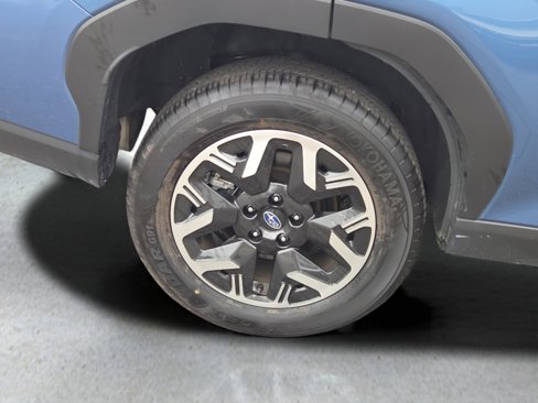 Certified 2025 Subaru Forester image 17