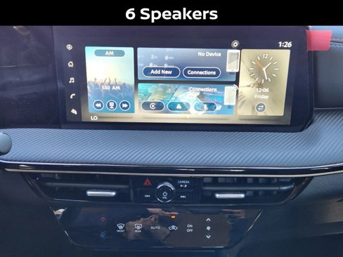 New 2025 Nissan Kicks SR w/ Illumination Package image 13